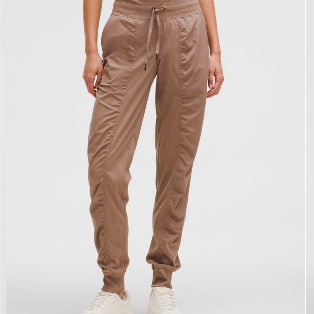 Lululemon Dance Jogger size 12